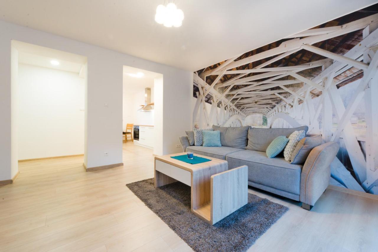 Apartman Razusa Centrum Banska Bystrica Exterior photo